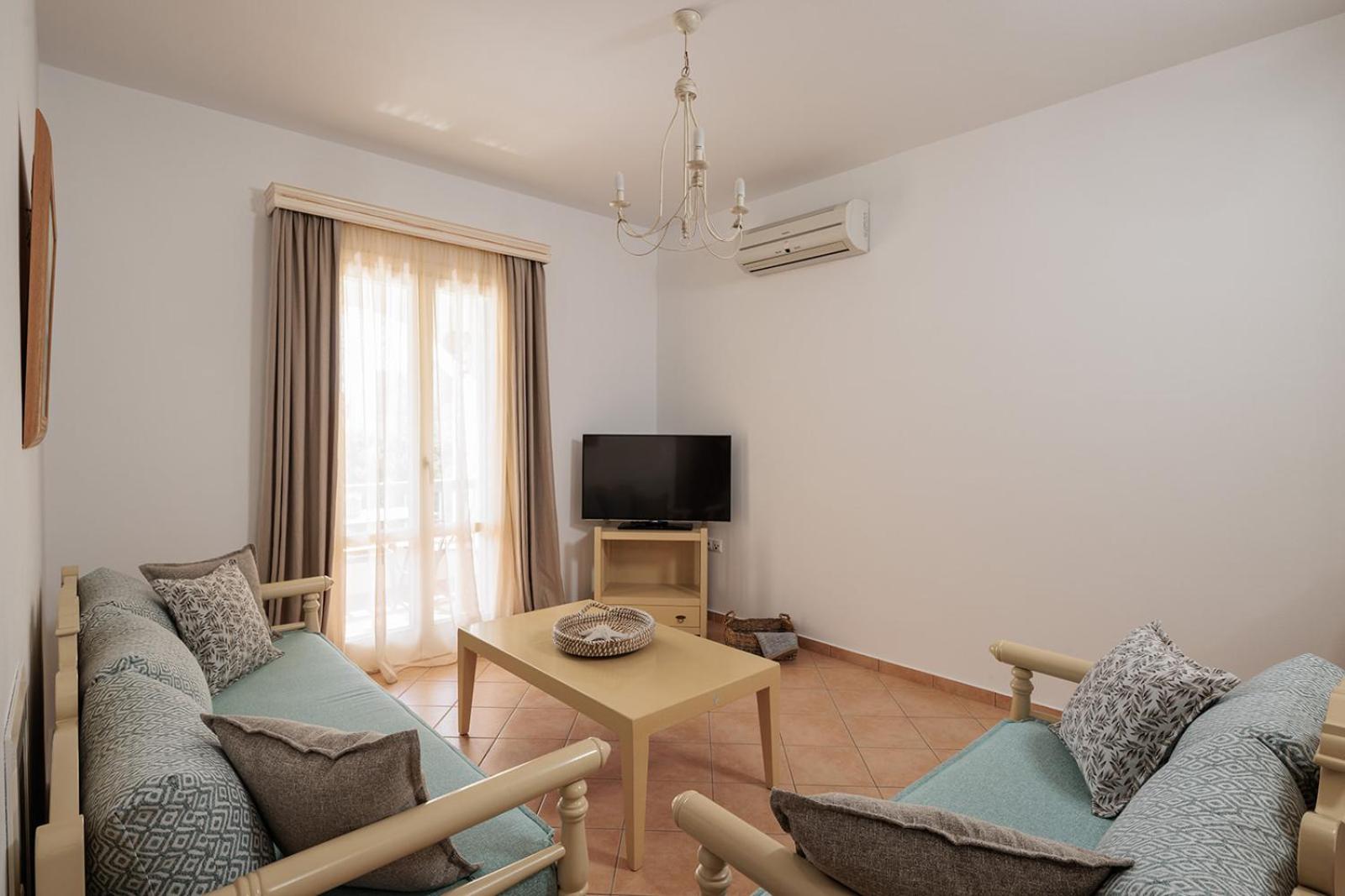 9 Muses Naxos Beach Hotel Kastraki  ภายนอก รูปภาพ